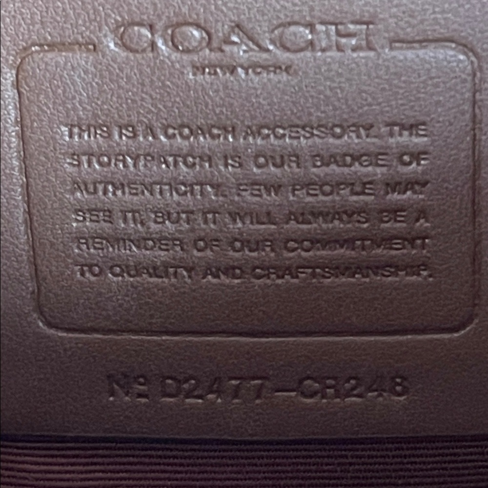 Coach Beige Signature Canvas Crossbody with White Stripe and Gold Hardware - Picture 2 of 8
